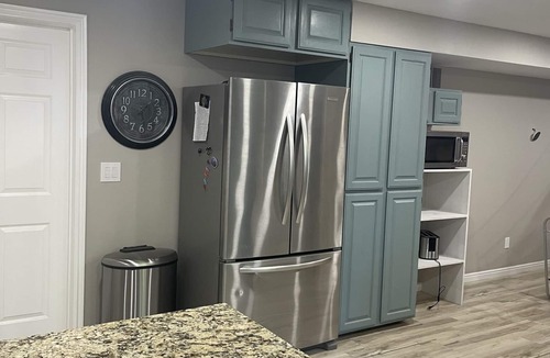 Utah County Apartment | Luxury Basement Apartment with Private Entrance. Play with Farm Animals!