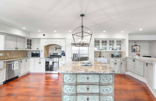 Osbornsville House | Luxury Bayfront Retreat w/Pool, Game Room & Dock