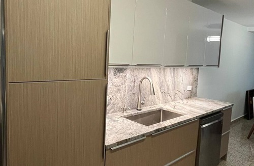 Isla Verde Condo | Luxury beach front condo 2/1 in Isla Verde, Puerto Rico!