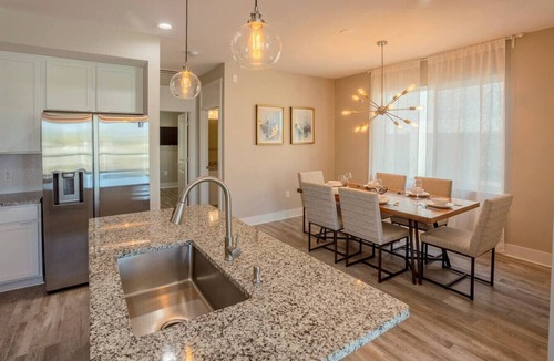 Madeira Beach Villa | Luxury Beach Home N/POOL