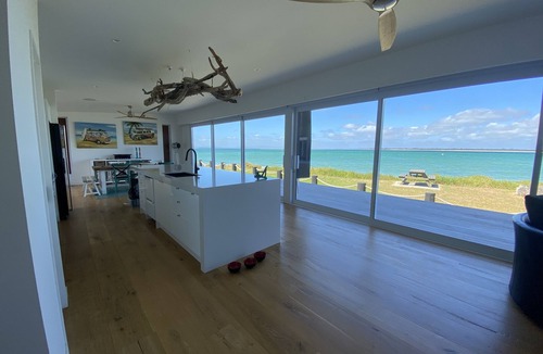 Karkari Peninsula House | Luxury Beachfront Bach for the Whole Family