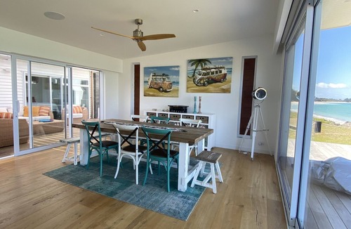 Karkari Peninsula House | Luxury Beachfront Bach for the Whole Family