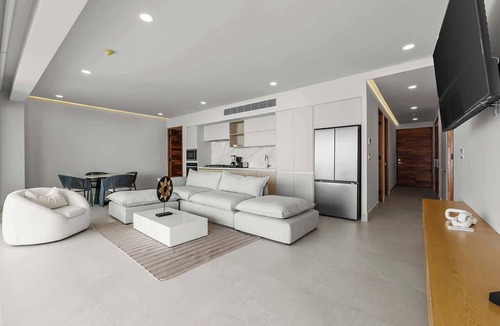 Bucerias Apartment | Luxury Beachfront 3BR + Ocean Views | Panarea 1C