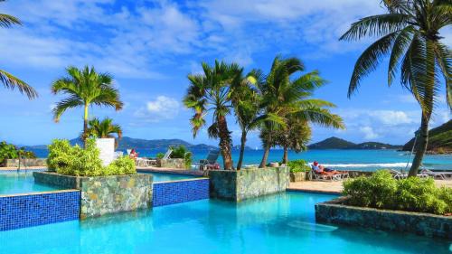 Red Hook Villa | Luxury Beachfront Duplex Villa on Sapphire Beach V
