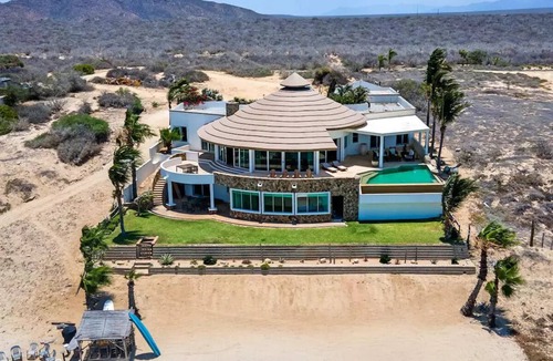 Buenavista House | Luxury Beachfront Gem ~ Panoramic Sea Views ~ Heated Pool