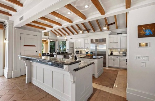 Kaanapali House | Luxury, Beachfront- Ka'anapali Beach, Pool & Hot Tub!