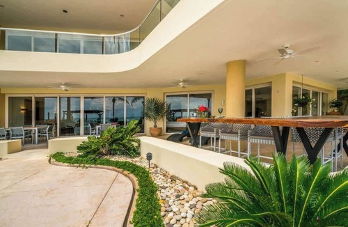 Emiliano Zapata Condo | Luxury Beachfront Condo in Punta de Mita