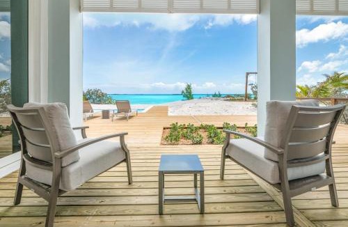 Forbes Hill House | Luxury Beachfront Villa On The Sand With Pool
