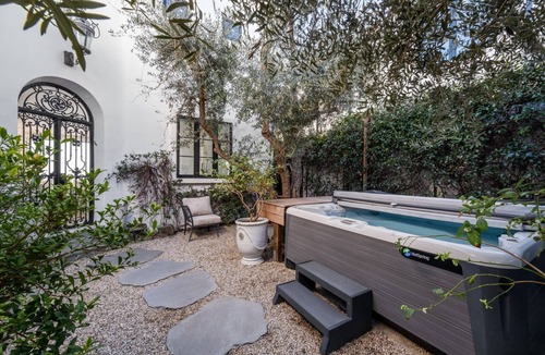 Central Malibu Villa | Luxury Beachfront Villa in Malibu - Your private slice of paradise