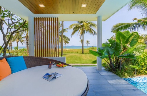 Ngu Hanh Son Villa | Luxury Beachfront Villa for Golf, Family Reunion, Wedding, Friend Trip