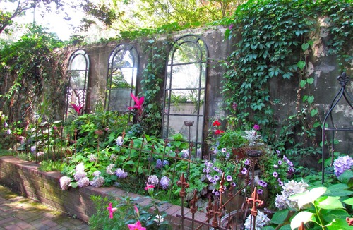 Beacon Hill Apartment | Luxury Beacon Hill 1050 Sf Condo With Private Patio/Garden And Private Entrance