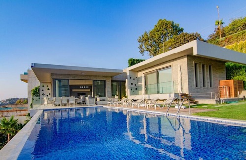Yalikavak Villa | Luxury Bodrum Villa with Private Pool & Garden