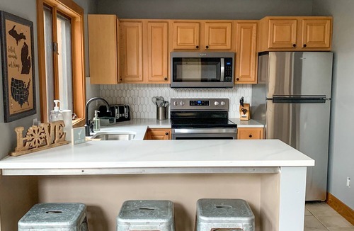 Boyne Falls Condo | Luxury Boyne Mountain Ski-In/Ski-Out Condo 5BR/4BA Golf, Waterpark & Resort