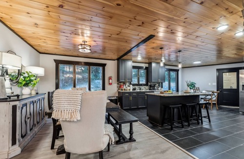 Caton Cabin | Luxury Cabin with Indoor Pool, Theater, Hot Tub & Fire Pit Sleeps 20