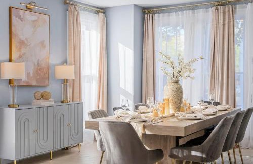 Arefth Apartment | Luxury Cambridge Mansion Near Harvard Spa Bath & Huge Game Room