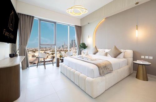 Jumeira 3 Apartment | Luxury Canal Front with Burj Khalifa Skyline View