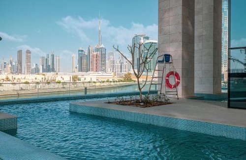 Jumeira 3 Apartment | Luxury Canal Front with Burj Khalifa Skyline View