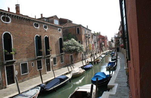 Dorsoduro Apartment | Luxury canal-side apartment in heart of Dorsoduro - Fully Inclusive Rates