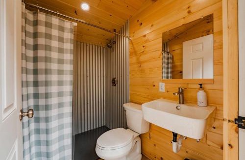 Corinth Other | Luxury Canvas Group Glamping Tent | Adirondacks in Corinth, NY