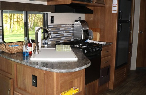 Marblemount House | Luxury Cascade River Camping - Gateway to North Cascades National Park