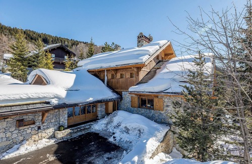 Meribel Village Ski Chalet | Luxury Catered Ski Chalet Foinsbois in Meribel, France LMRB-7