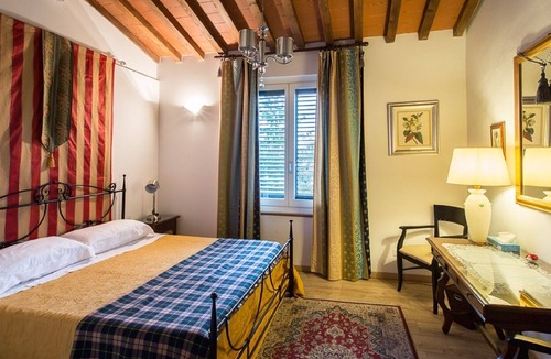 Santissima Annunziata Apartment | Luxury Central Apartment.Terrace with views of all Florence. Lift. Fiber WIFI.AC