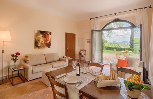 Panzano in Chianti Apartment | Luxury Chianti between Grapes in Panzano Chianti