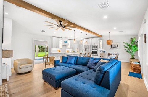 Melbourne Beach House | Luxury Coastal Retreat: Hanging Bed, Steps to Sand & Private Ocean Access