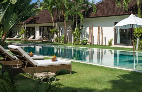 Petitenget Villa | Luxury Complex 16 BR in the heart of Seminyak
