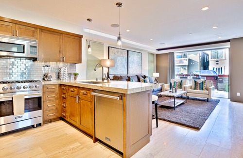 West Newport House | Luxury Compound - Sleeps 18, 2 Hot Tubs, Rooftop Deck & Ocean Views
