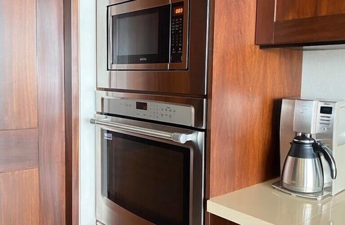 South Shore Hotel Area Condo | Luxury Condo on a private and beautiful swimmable Beach, Hight cleaning st.
