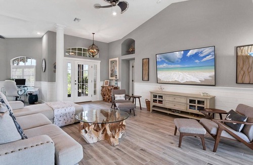 South Gulf Cove Villa | Luxury Contemporary Style Villa on South Gulf Cove, Charlotte County Villa 5865