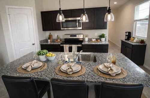 Maricopa House | Luxury Content, Event and Rental House + Private Chef Experience - Casa Velour