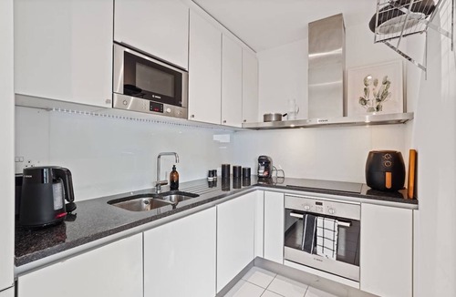 Birmingham City Centre Apartment | Luxury Cube Penthouse 2BR 2BA, City Center