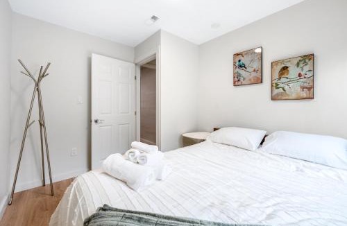 Delta House | Luxury Delta 2BD Suit on ground floor