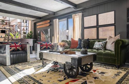 West Omaha House | Luxury Designer Home Theatre Games & BBQ Grill