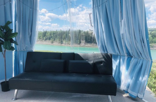 Calgary RV Rental | Luxury Dome 3