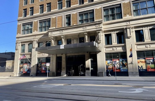 East Town Apartment | Luxury Downtown Apt with Parking, Gym, and Lap Pool · Sleeps 4-5