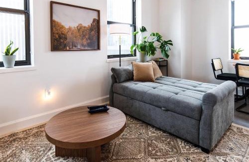 East Town Apartment | Luxury Downtown Apt with Parking, Gym, and Lap Pool · Sleeps 4-5