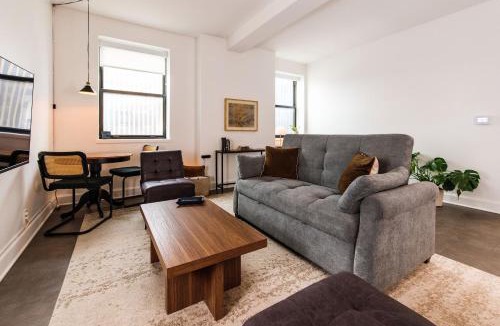 East Town Apartment | Luxury Downtown Apt with Parking, Gym, and Lap Pool · Sleeps 4-5