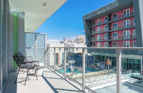 Downtown Long Beach Condo | Luxury Downtown Long Beach Suites with Resort-Style Amenities & Stunning Views!