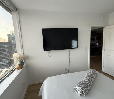 Downtown Edmonton Apartment | Luxury Downtown One Bedroom with Skyline Views and Free Parking
