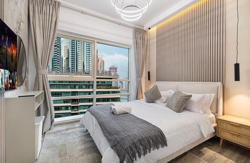 Dubai Marina Apartment | Luxury Duplex Penthouse with Stunning Marina Views