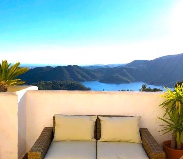 Istan House | LUXURY DUPLEX WITH VIEWS.