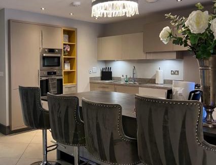 Durham House | Luxury Durham Home, Sleeps up to 12, Free Parking