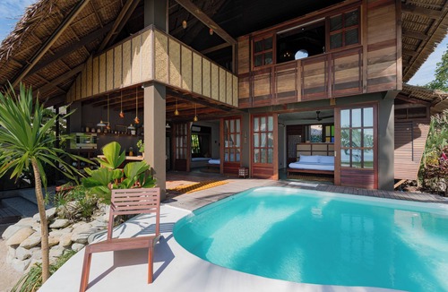 General Luna Villa | Luxury Eco Villa with Private Beachfront & Pool