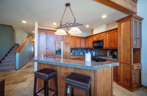 Purgatory House | Luxury Elkpoint 1-True Ski-In Ski-Out, Family Villa