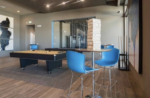 Lone Tree Apartment | Luxury Entire 2 BdRm 2 Bath High Rise Condo