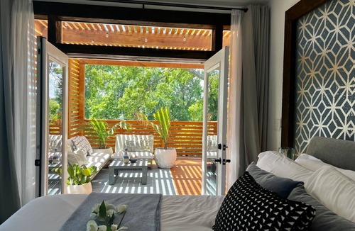 Brookland Apartment | Luxury Escape in DC, with a private deck!
