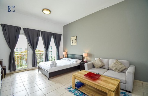 Discovery Gardens Apartment | Luxury Escapes - Tranquil Studio Near Furjan Metro - Relaxing Holiday Retreat